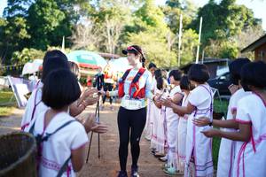 BIB: 3378
                            <button type="button" onclick="openModal(18989123)" class="btn btn-primary btn-sm float-right btn-popup" data-toggle="modal" data-target=".modal-high-quality">
                        <i class="fas fa-shopping-cart"></i> Add to Cart
                    </button>
                                            <button type="button" onclick="isThisMe(18989123, true)" class="btn btn-success btn-sm float-right btn-popup btn-isme hidden" data-toggle="tooltip" data-placement="bottom" title="นี่คือรูปของคุณใช่ไหม คลิกที่นี่เพื่อเอาเข้าอัลบั้ม">
                        <i class="fas fa-plus"></i> Add to album
                    </button>
                    <button type="button" onclick="isThisMe(18989123, false)" class="btn btn-warning btn-sm float-right btn-popup btn-isnotme hidden">
                        <i class="fas fa-ban"></i> Remove from album
                    </button>